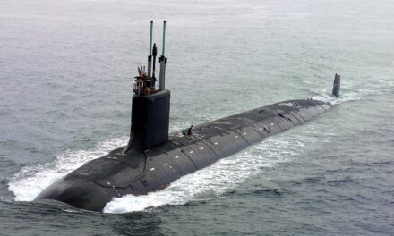 Norsk fiskebåt fick nätet fast i amerikansk atomubåt